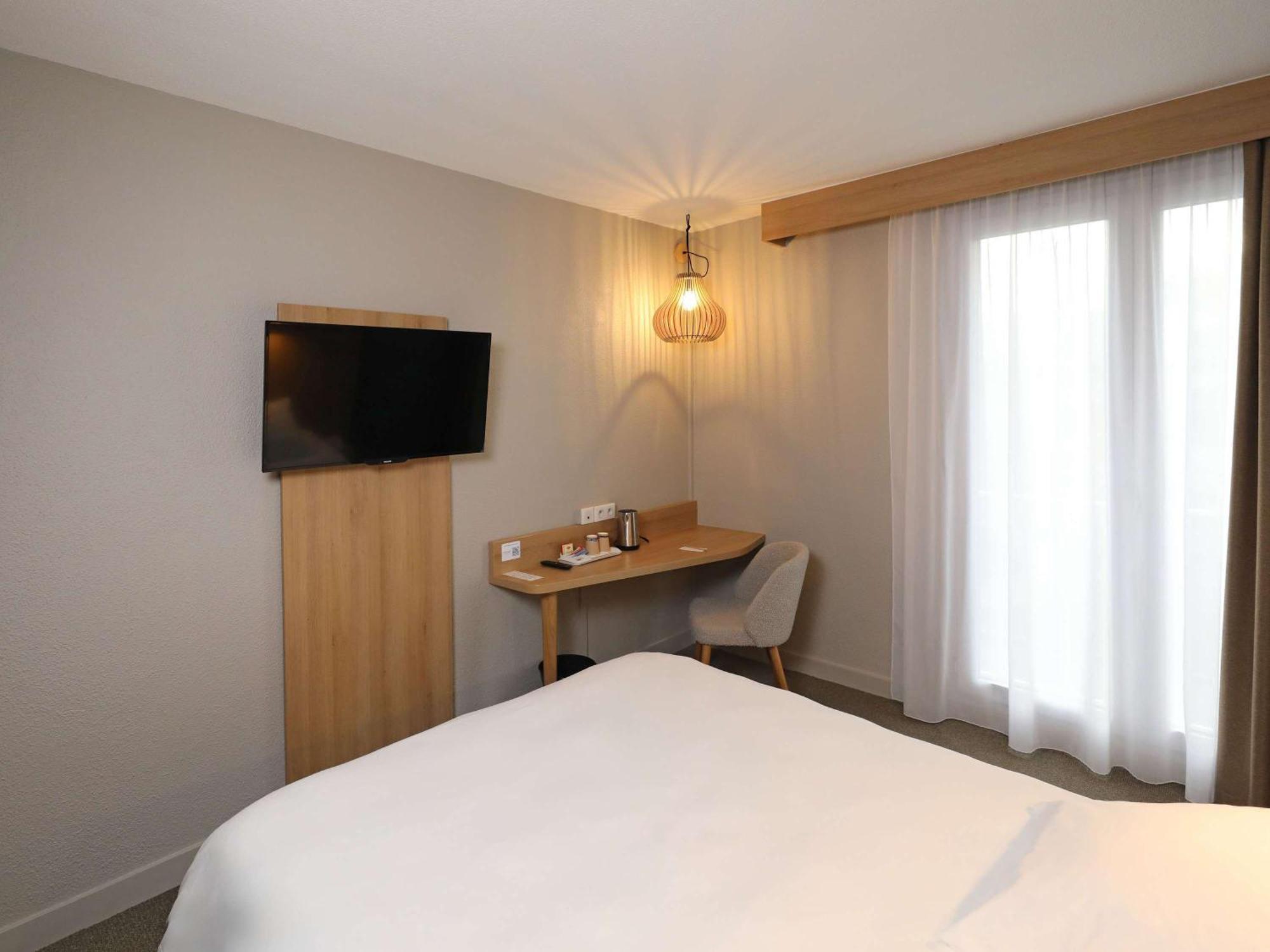 Mercure Abbeville Centre - Porte De La Baie De Somme Dış mekan fotoğraf